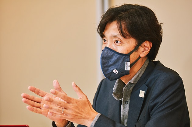 小山 英樹氏