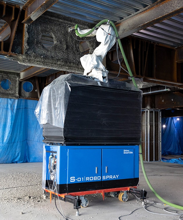 半乾式耐火被覆吹付ロボット「Robo-Spray」