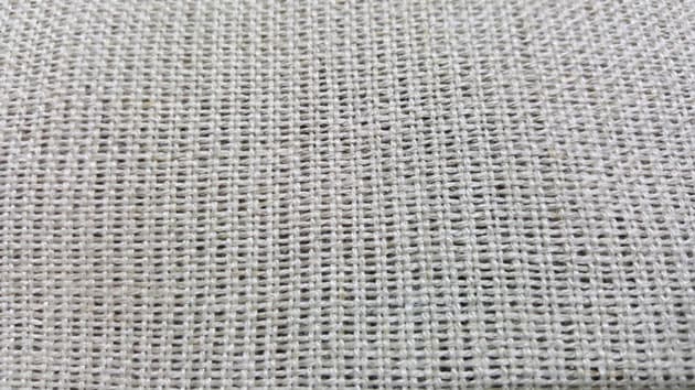 亜麻の織物から、低環境負荷、高性能の繊維補強コンクリートが生み出される。