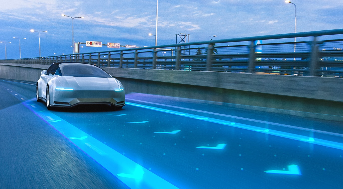 CASE時代のクルマを支える道路交通技術