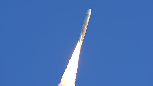 宇宙へ向けて飛翔するH3ロケット試験機2号機