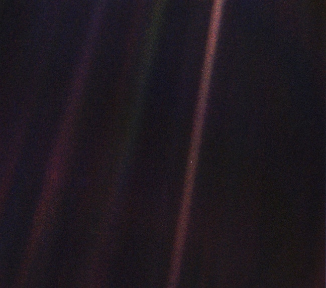 ボイジャー1が1990年に撮影した「ペイル・ブルー・ドット」