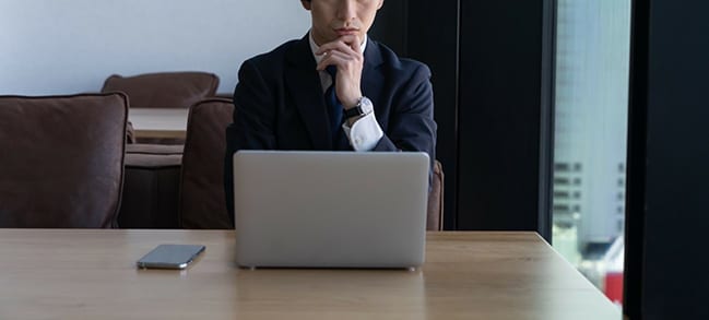 いかにAIを効果的に使いこなすかが業務成果の質と生産性を大きく左右
